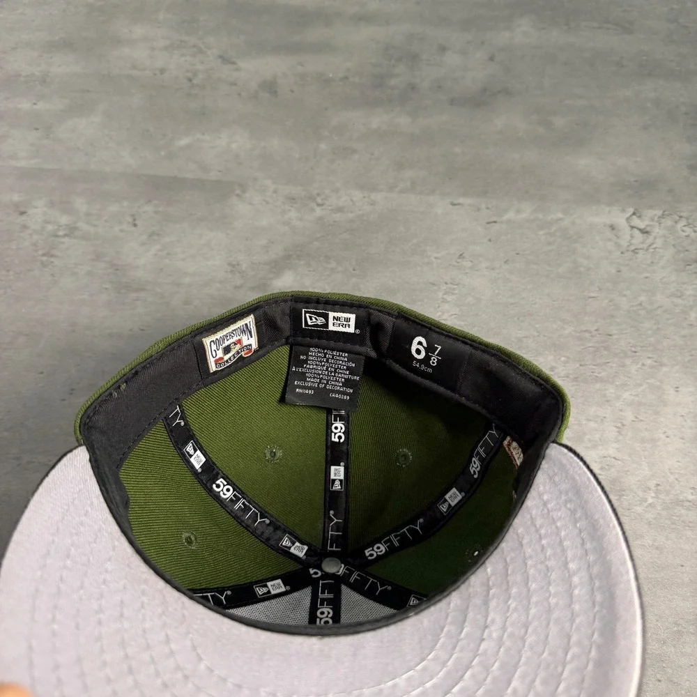 Hat Club New Era Boston Red Sox Fitted 6 7/8 Olive Green 1903 World Series Patch